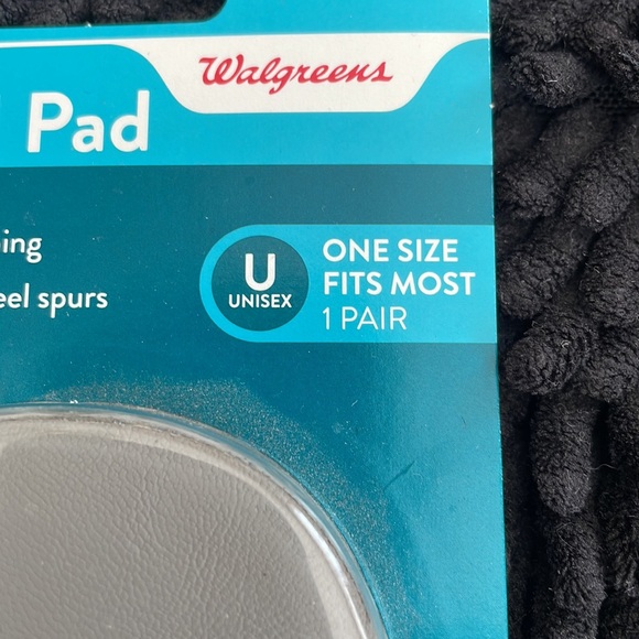 Gel heel pad. One size fits most 1 pair - Picture 3 of 5